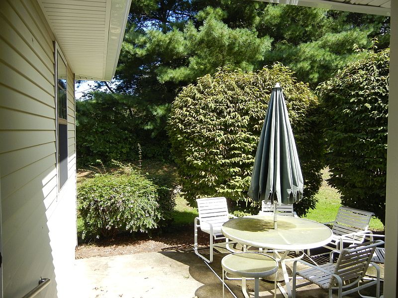 2nd image of 76 Brandywyne Dr