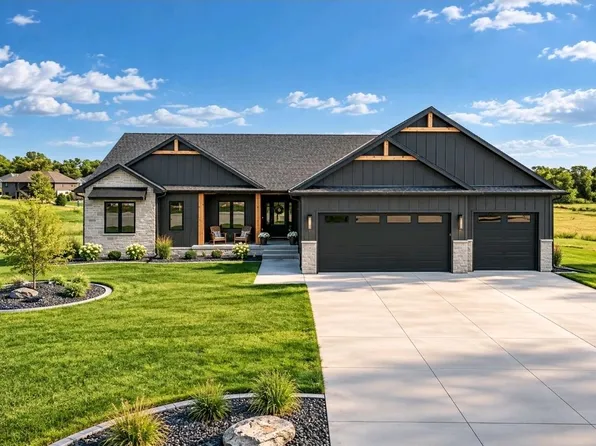 6479 Elk Pl, Columbus, NE 68601