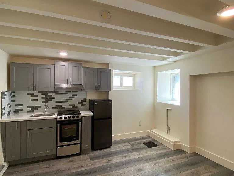 2312-14 Ellsworth Street — Photo 23