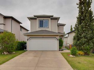 23 N Tuscarora Close NW, Calgary, AB T3L 2B7