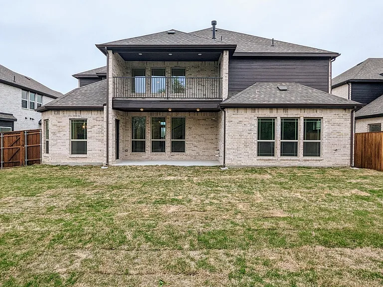 1813 Ordonez Dr — Photo 12