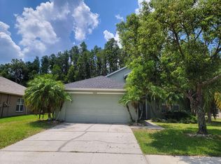 30332 Glenham Ct, Zephyrhills, FL 33543