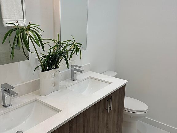 3rd image of 1355 Crystal Way #102
