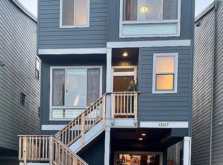 12117 SW Tesla Ter, Beaverton, OR 97008