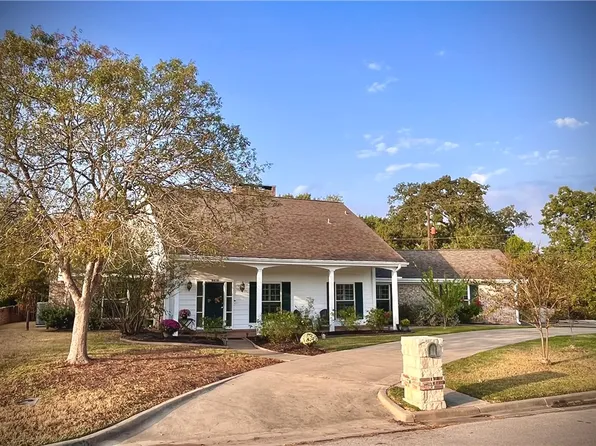 3616 Sunnybrook Ln, Bryan, TX 77802