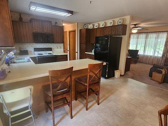 5th image of 411 South St