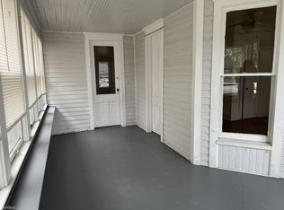 407 W 4th St, Mishawaka, IN 46544