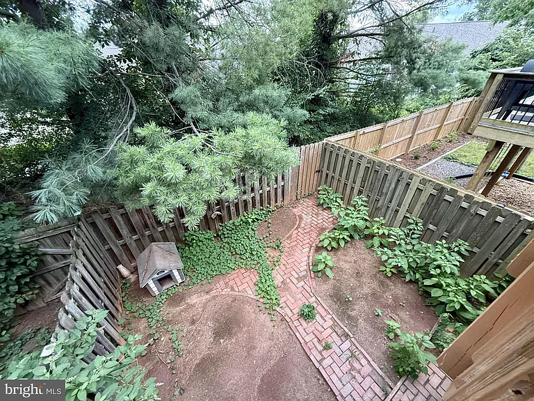 17 Tall Oaks Ct — Photo 16