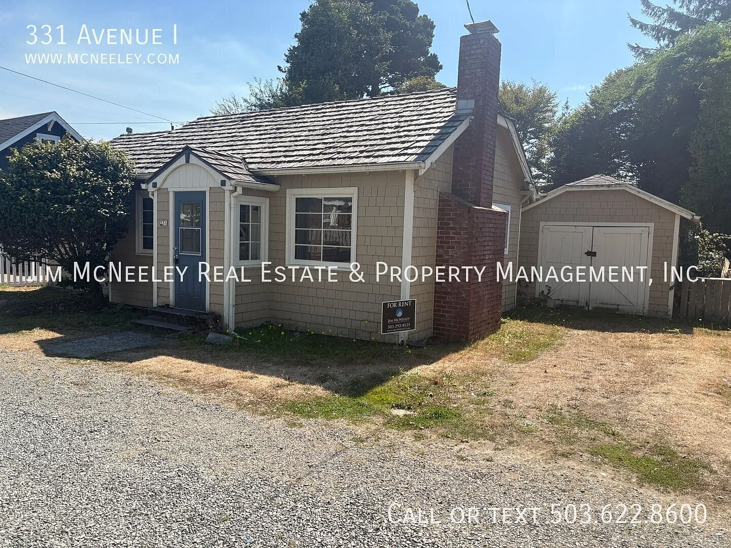 1-Bedroom Home with Bonus Room, Deck & Fenced Yard — Photo 2