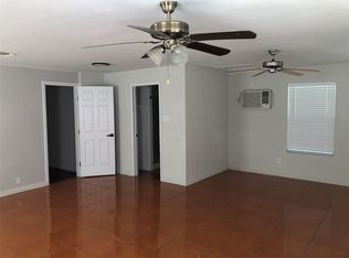 2606 Laurel St, Grand Prairie, TX 75050