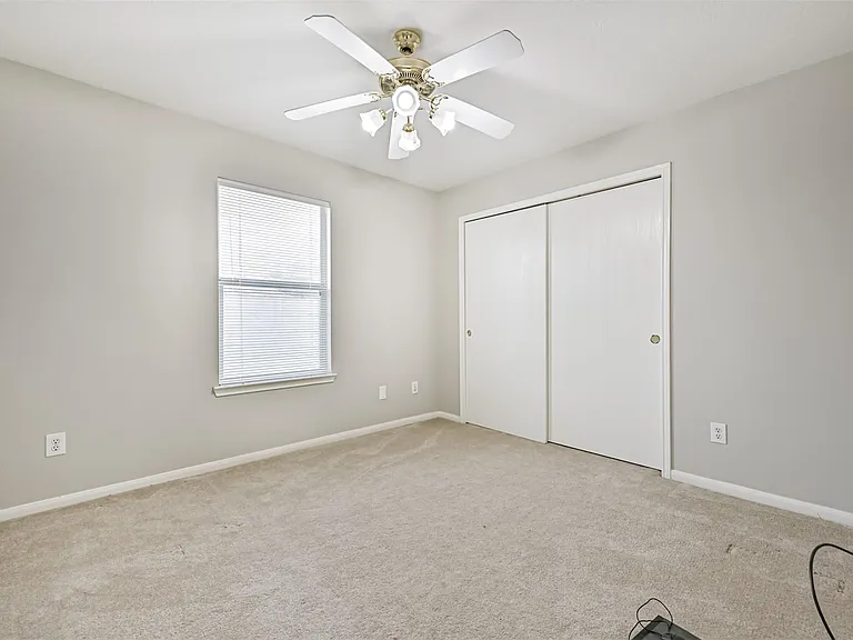 4714 Montclair Hill Ln — Photo 26