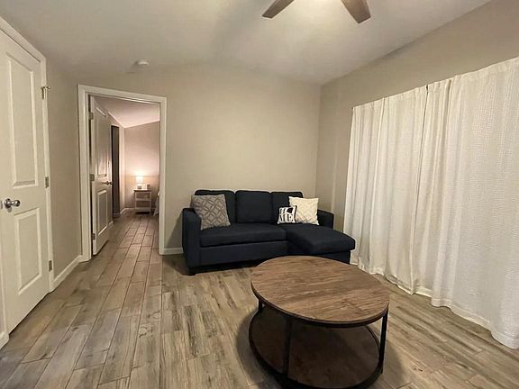 4th image of 4561 N Preston Dr #3