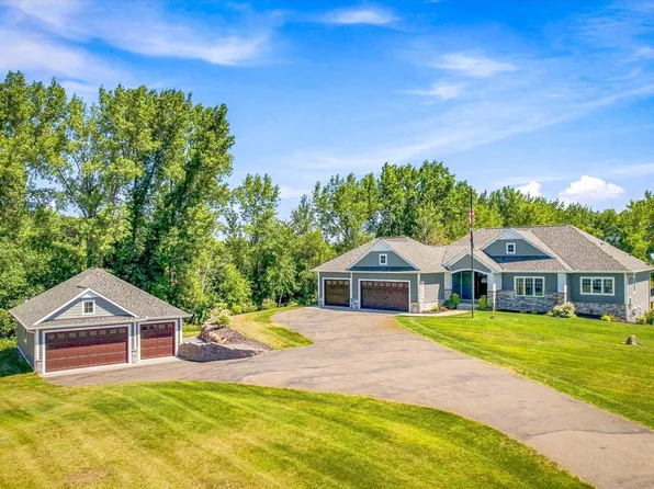 16479 Kiska St NE, Ham Lake, MN 55304