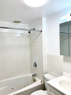 Rented by Keller Williams NYC | media 10