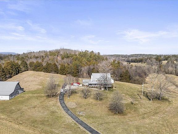 2nd image of 190 Vaughn Dr