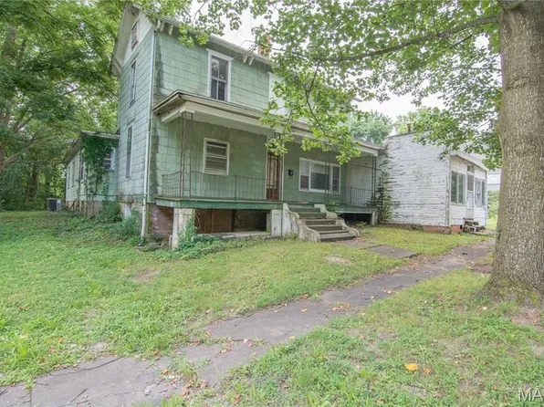504 N 6th St, Vandalia, IL 62471