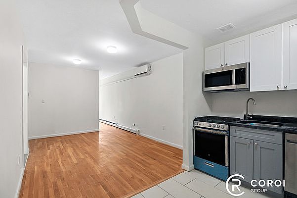 1st image of 137 Herkimer St APT 1
