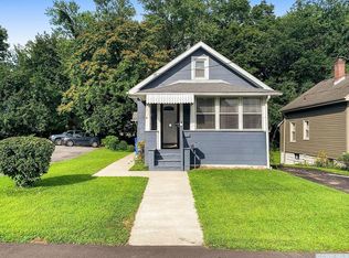 2 S Washington Ave, Kingston, NY 12401