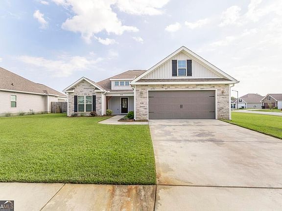 2nd image of 518 Edgarton Way