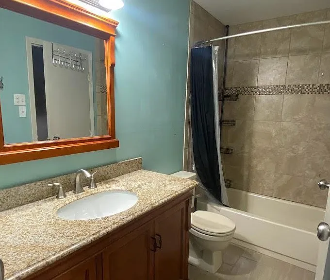 Full Bath