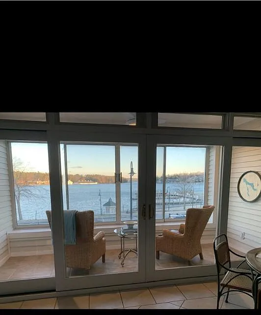 2 bed, 1500 sqft, $1,700 — Photo 1