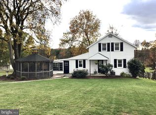 14 Middle Creek Rd, Lititz, PA 17543