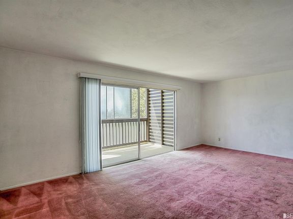 2nd image of 1465 Laguna St APT 5