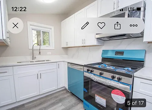 1889 Vesta Ave Photo 1