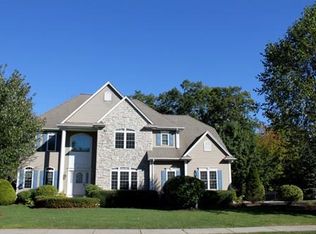 109 Homeward Ln, North Attleboro, MA 02760