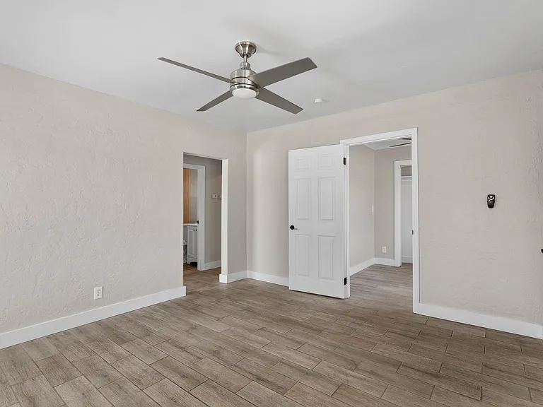 425 N 13th Pl #1311-E — Photo 10