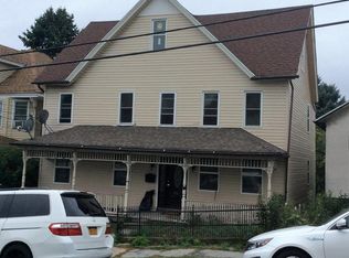 918 Crown Ave, Scranton, PA 18505