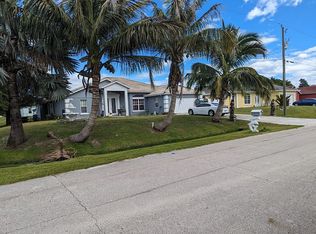 159 SW Sea Lion Rd, Port Saint Lucie, FL 34953