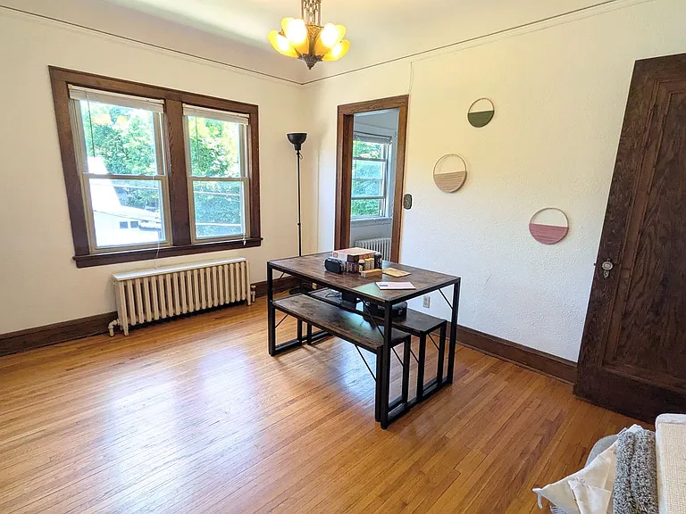 1842 Franklin Ave SE — Photo 5