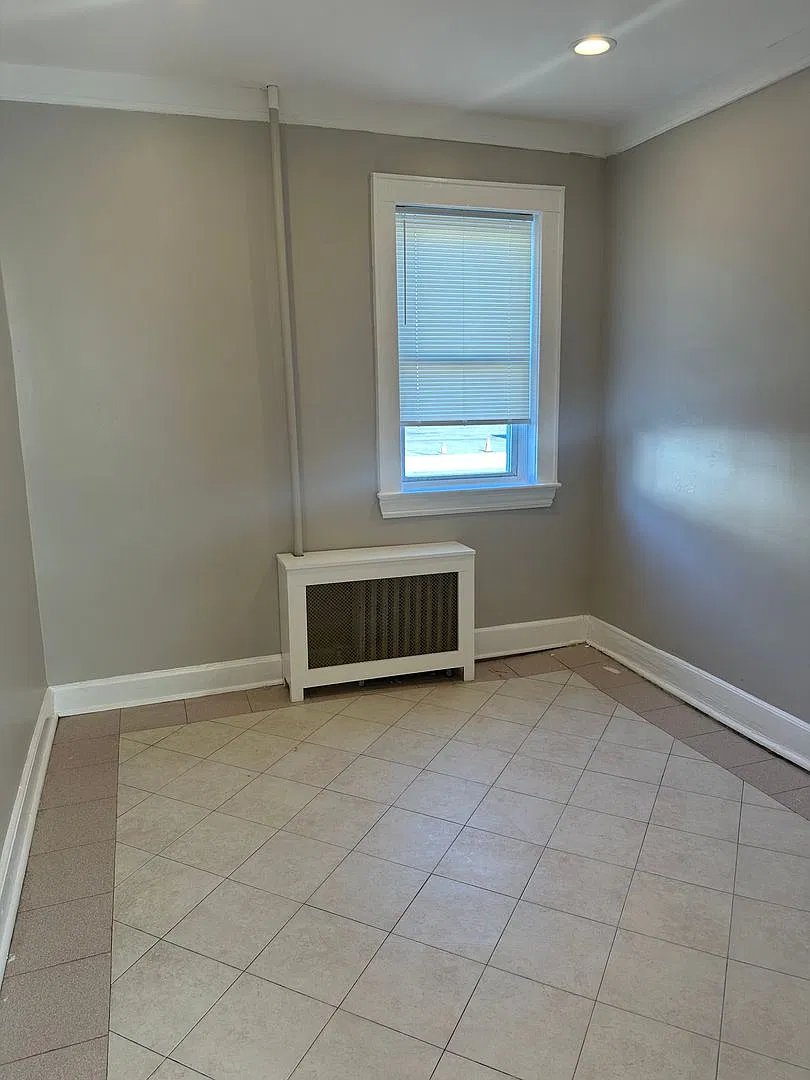 205 Palisade — Photo 3