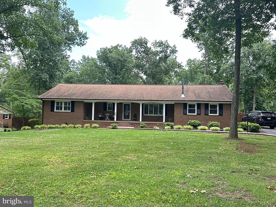 1st image of 579 Circle View Rd