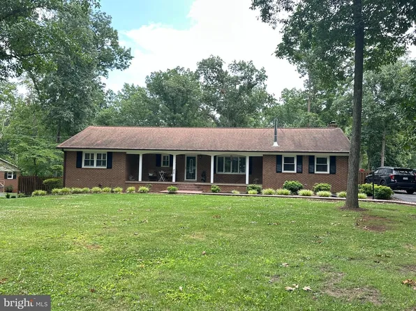 579 Circle View Rd, Luray, VA 22835