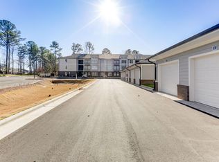 1425 Aversboro Rd #202, Garner, NC 27529