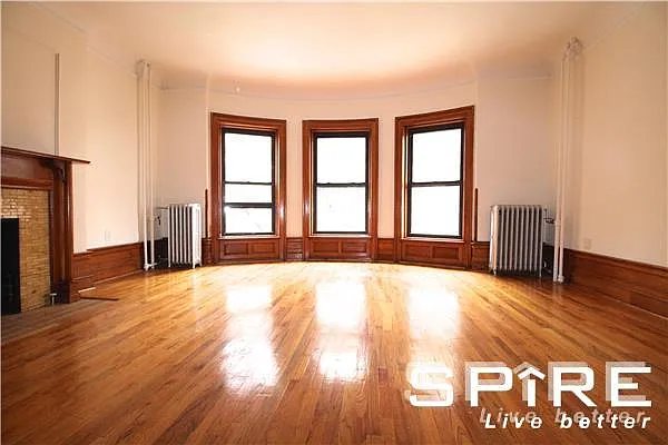 Rented by Spire Group | media 11