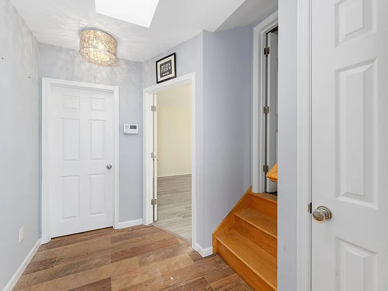 45455 Fellows St — Photo 4