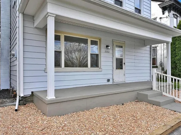 2602 E King St, Lebanon, PA 17042