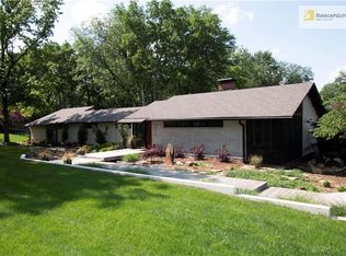8746 High Dr, Leawood, KS 66206