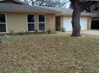 1012 Keith Dr, Hurst, TX 76053
