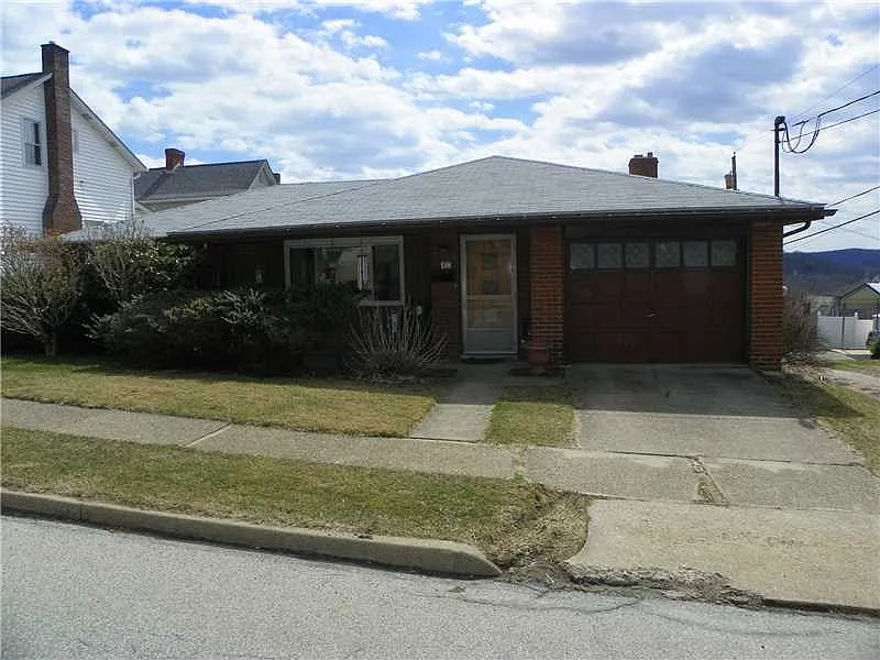 410 Coulter Ave photo 1
