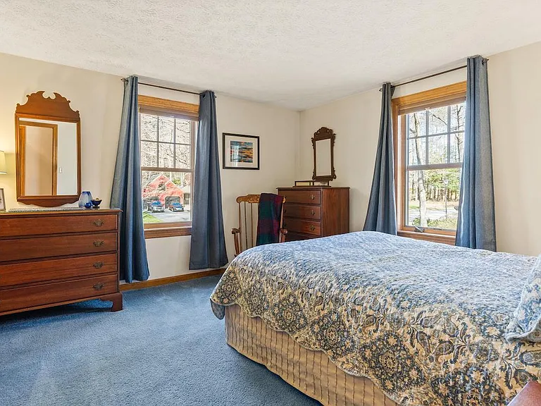 6 Iris Dr — Photo 24