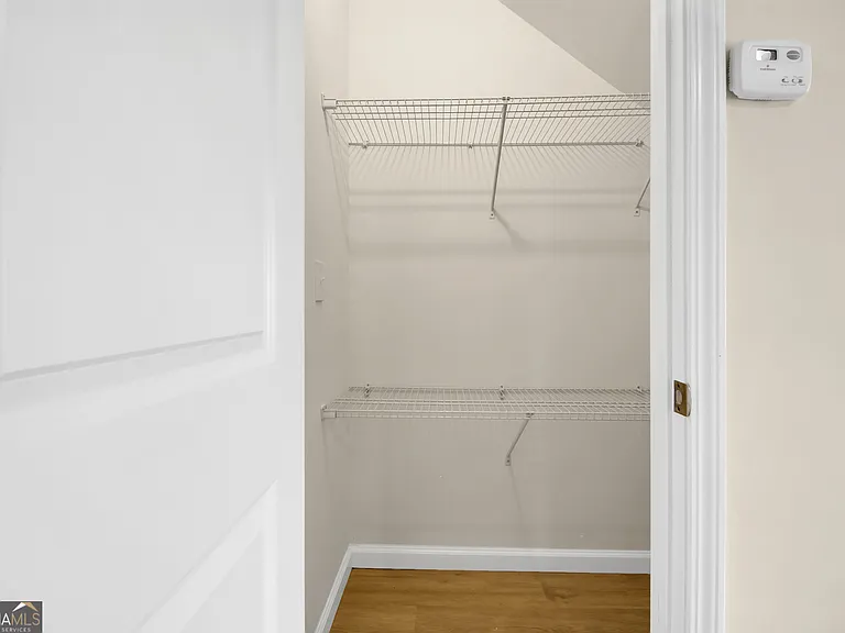 50 S Jackson St #202 — Photo 5