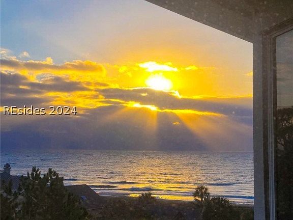 2nd image of 10 N Forest Beach Dr Unit 2505