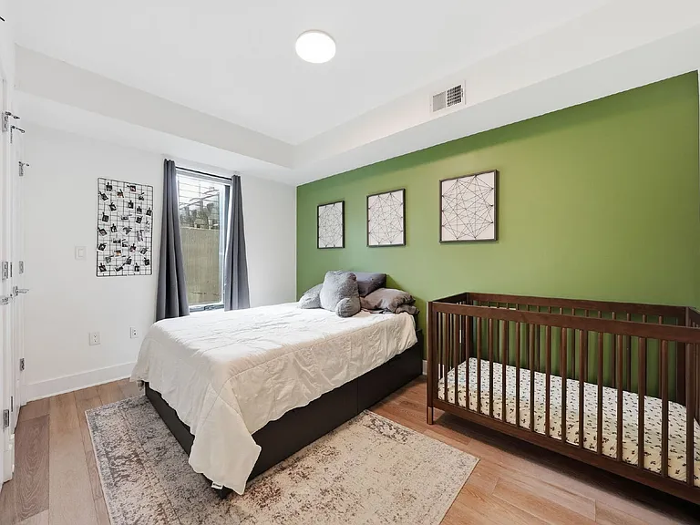 826 Upshur St NW #2 — Photo 8