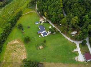 1325 Star Gap Rd, Stanton, KY 40380