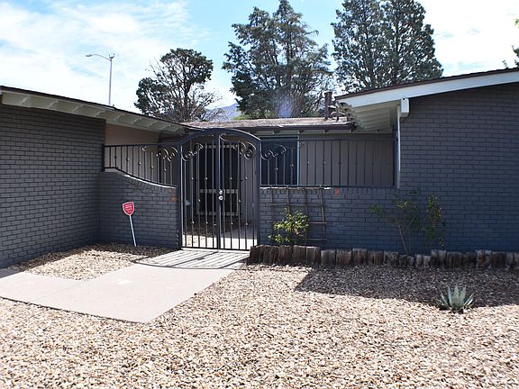 2nd image of 2316 Algodones St NE