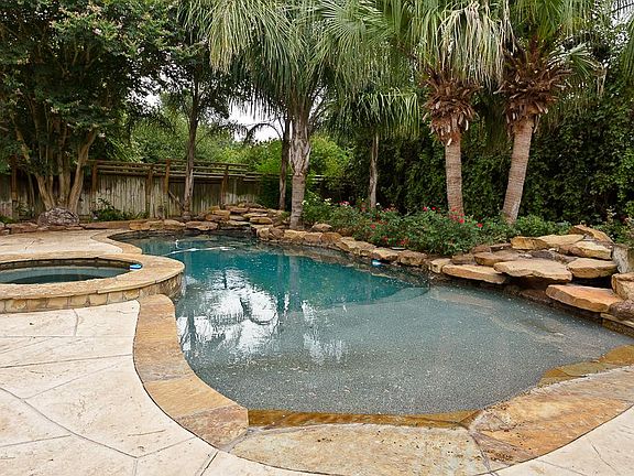 2nd image of 4223 King Cotton Ln